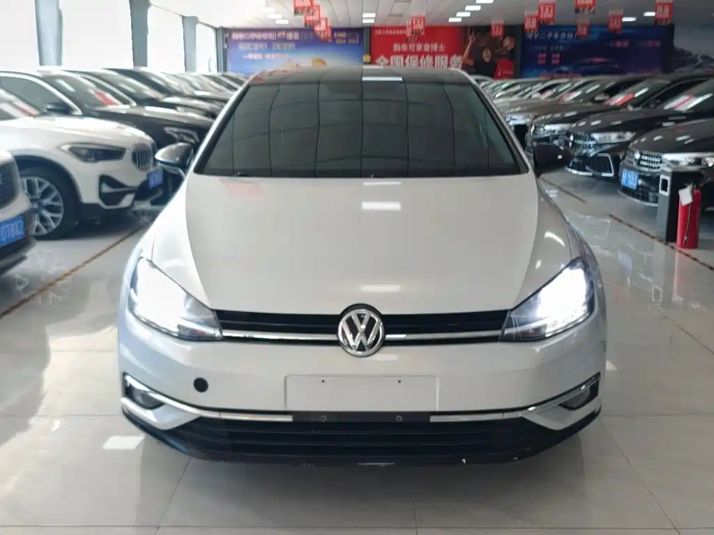 Volkswagen Golf — миниатюра 2