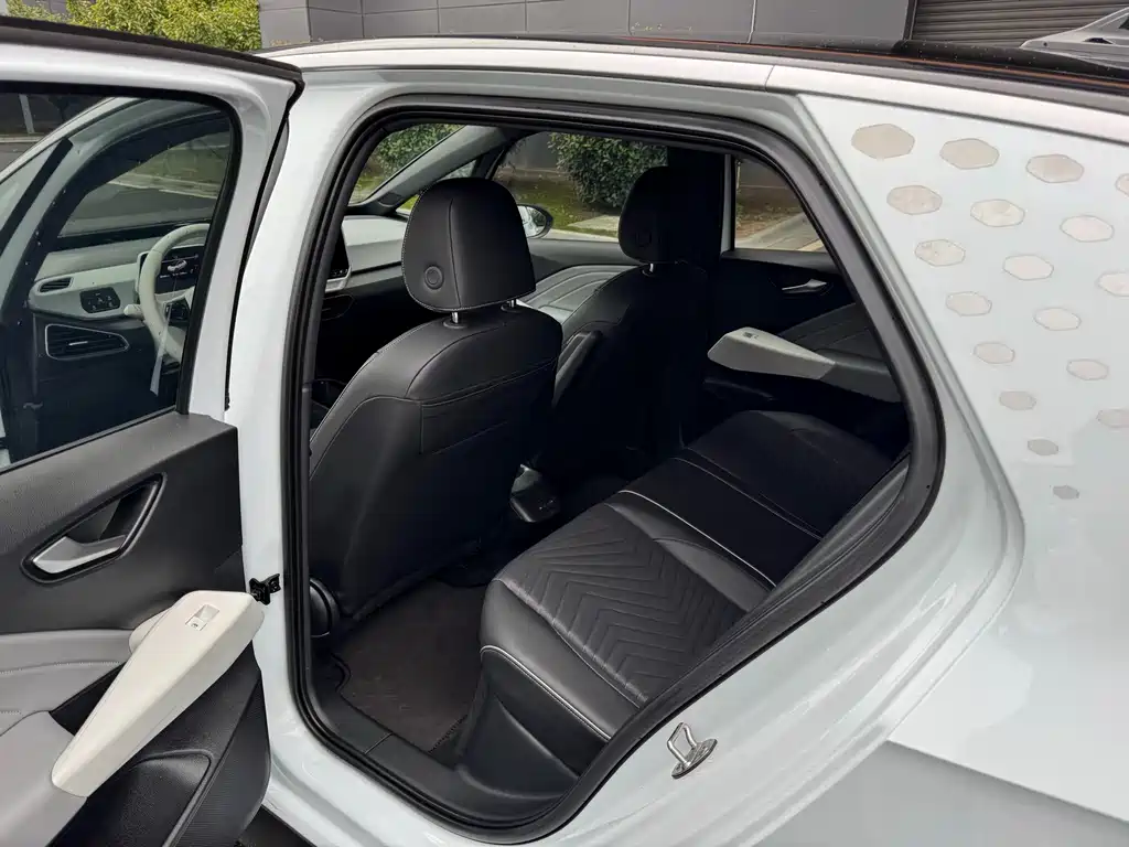 Volkswagen ID.3 — миниатюра 11
