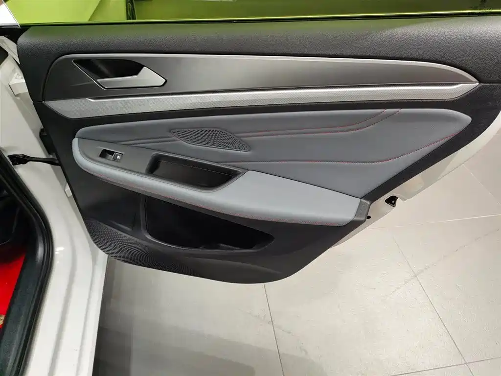 Volkswagen Lamando — миниатюра 17