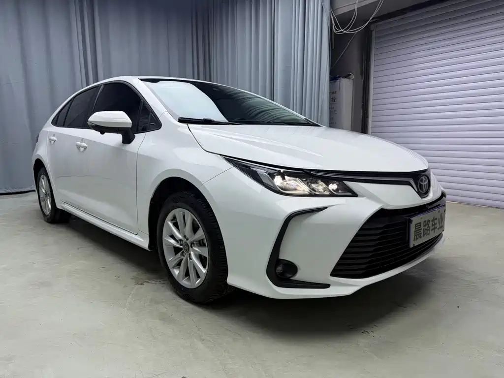 Toyota Corolla — миниатюра 3