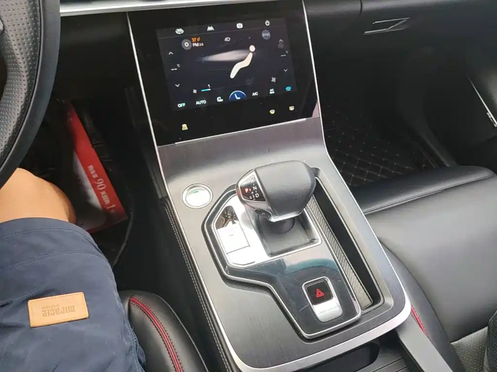 BAIC X7 — миниатюра 14
