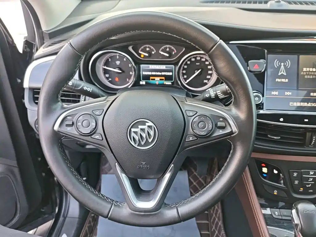 Buick Envision Plus — миниатюра 11