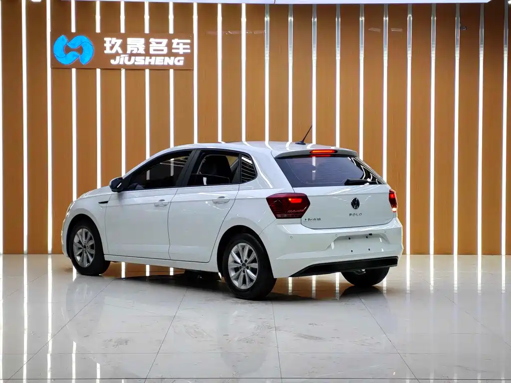 Volkswagen Polo — миниатюра 14