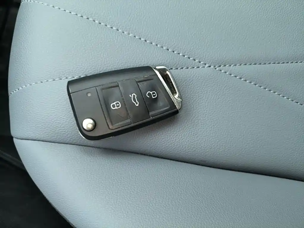 Volkswagen Lavida — миниатюра 9