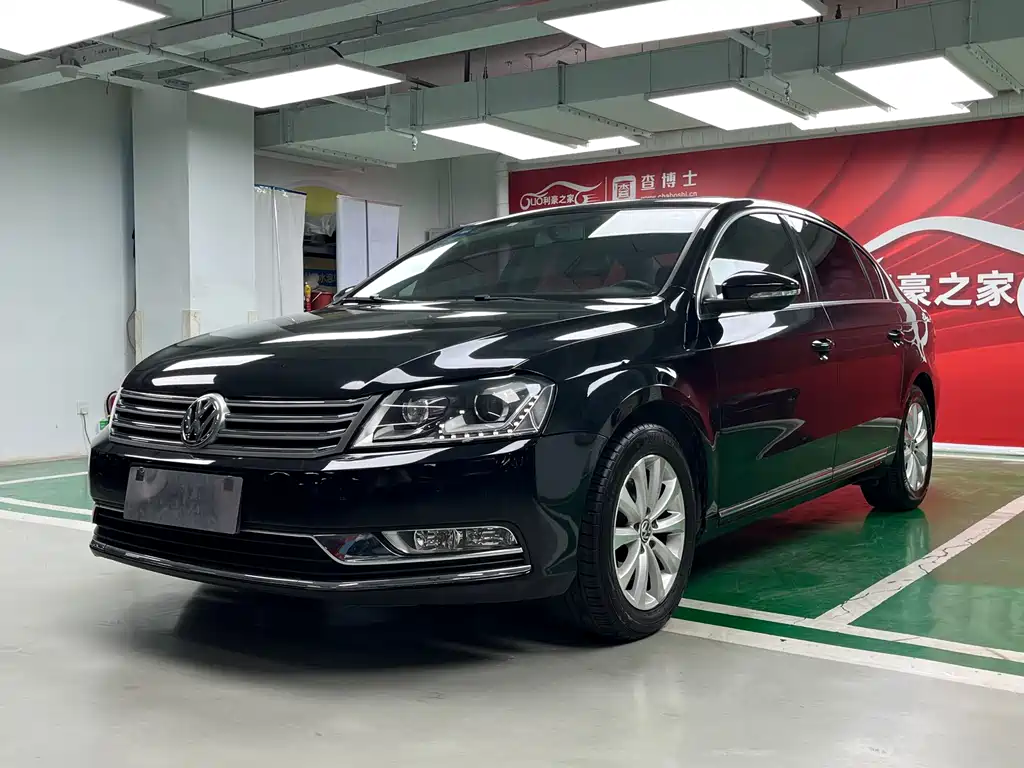 Volkswagen Magotan 2016