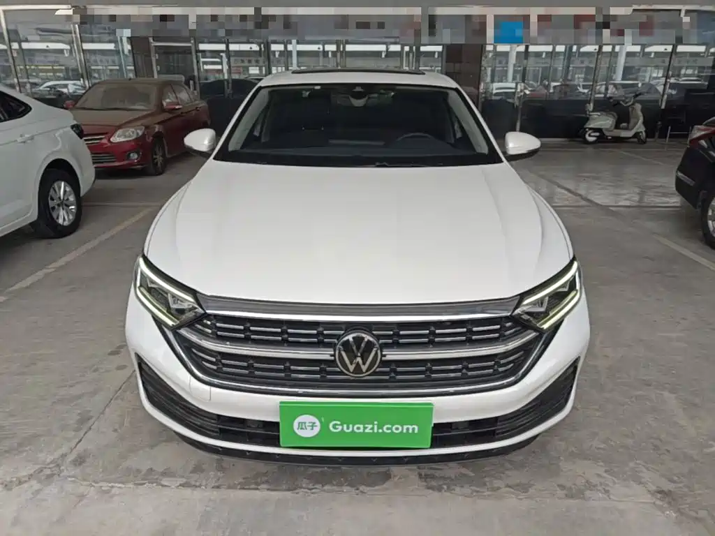 Volkswagen Sagitar — миниатюра 3