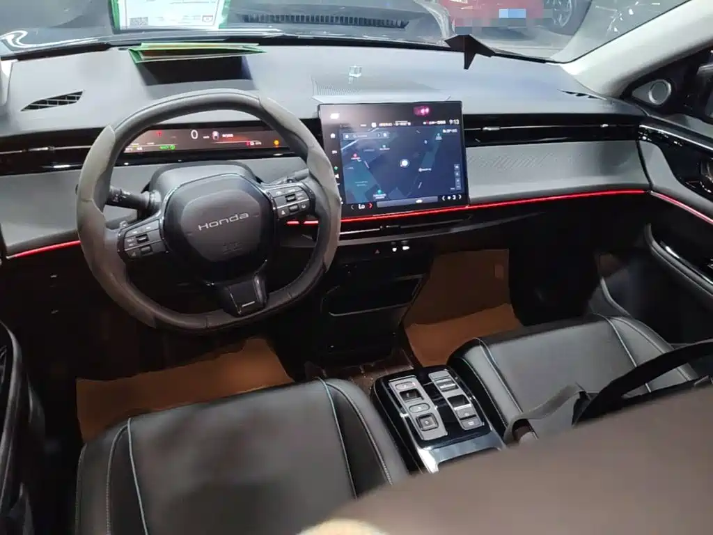 Honda e:NP2 — миниатюра 10