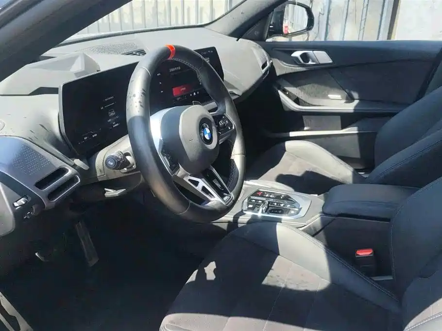 BMW M235L 2025 M235L