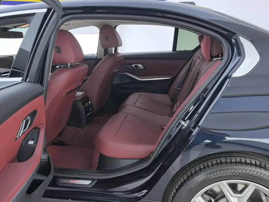 BMW i3 — миниатюра 11