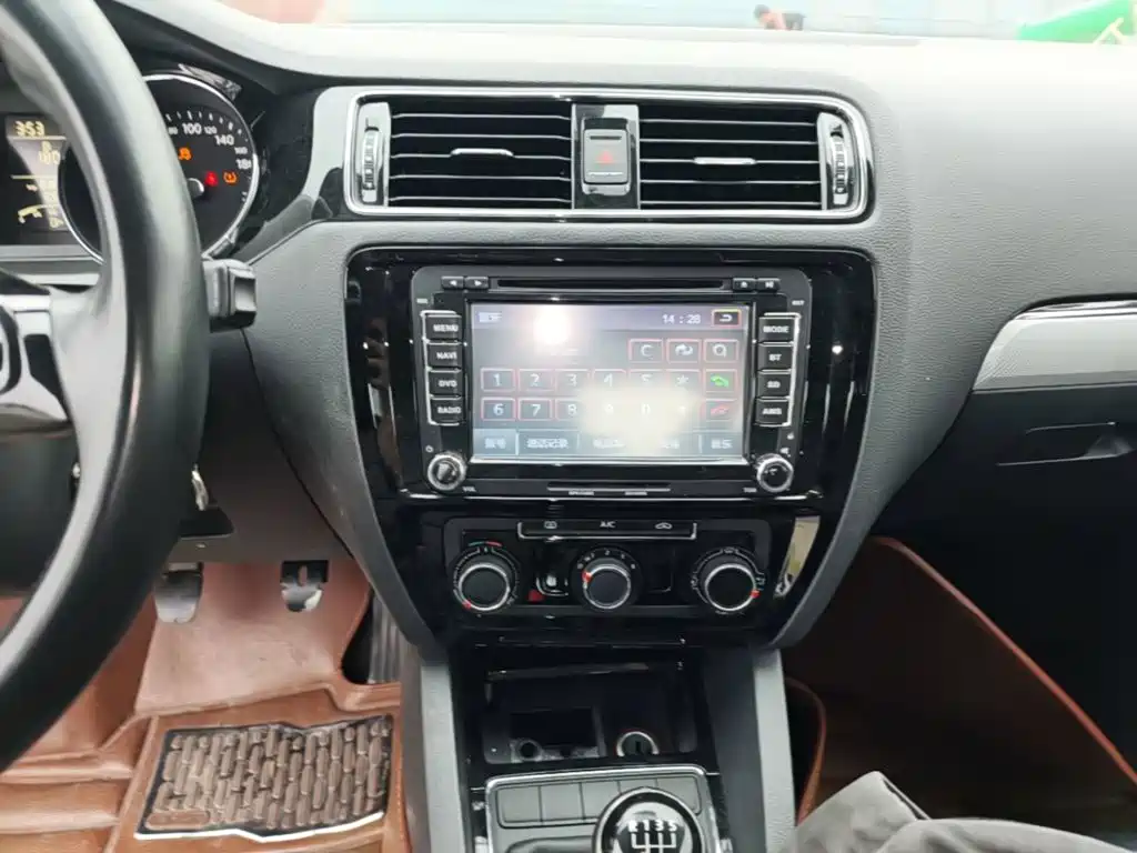 Volkswagen Sagitar — миниатюра 13