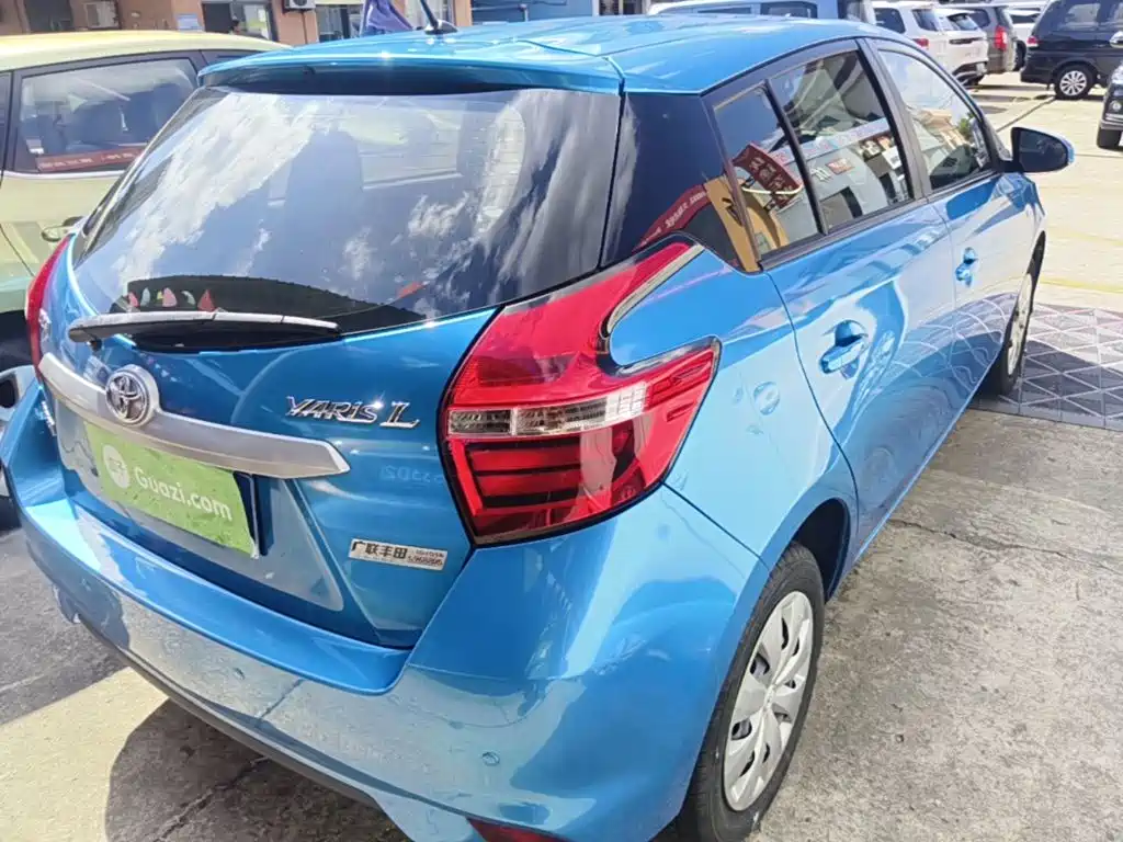Toyota Yaris L — миниатюра 7