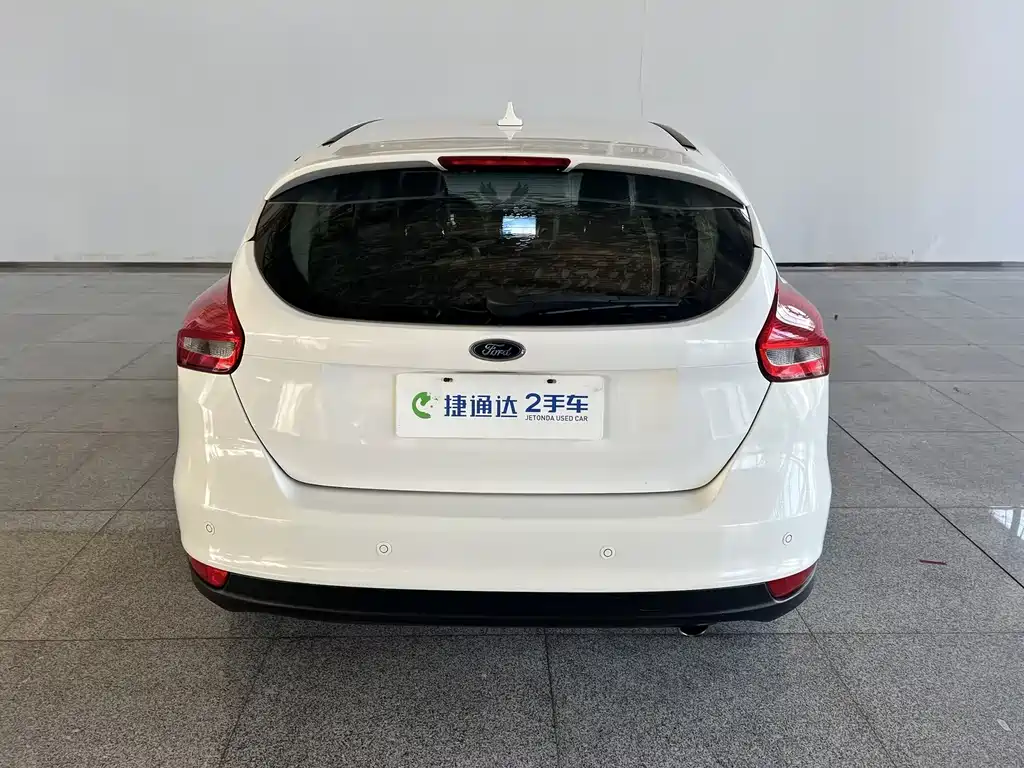 Ford Focus — миниатюра 7
