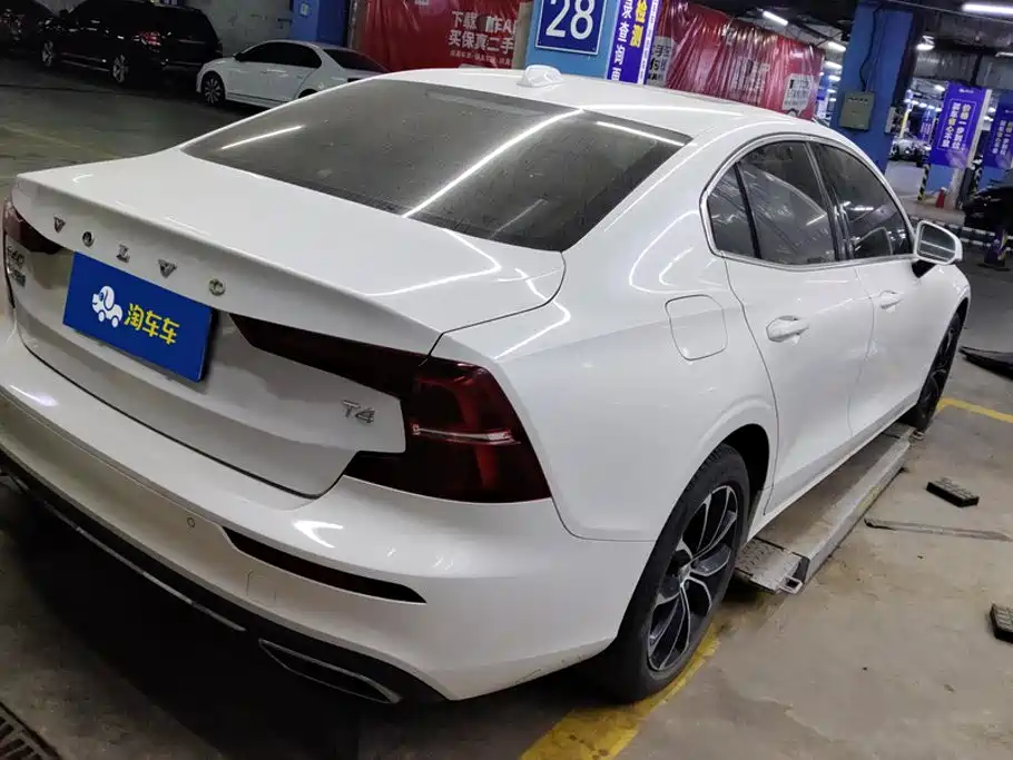 Volvo S60 — миниатюра 3
