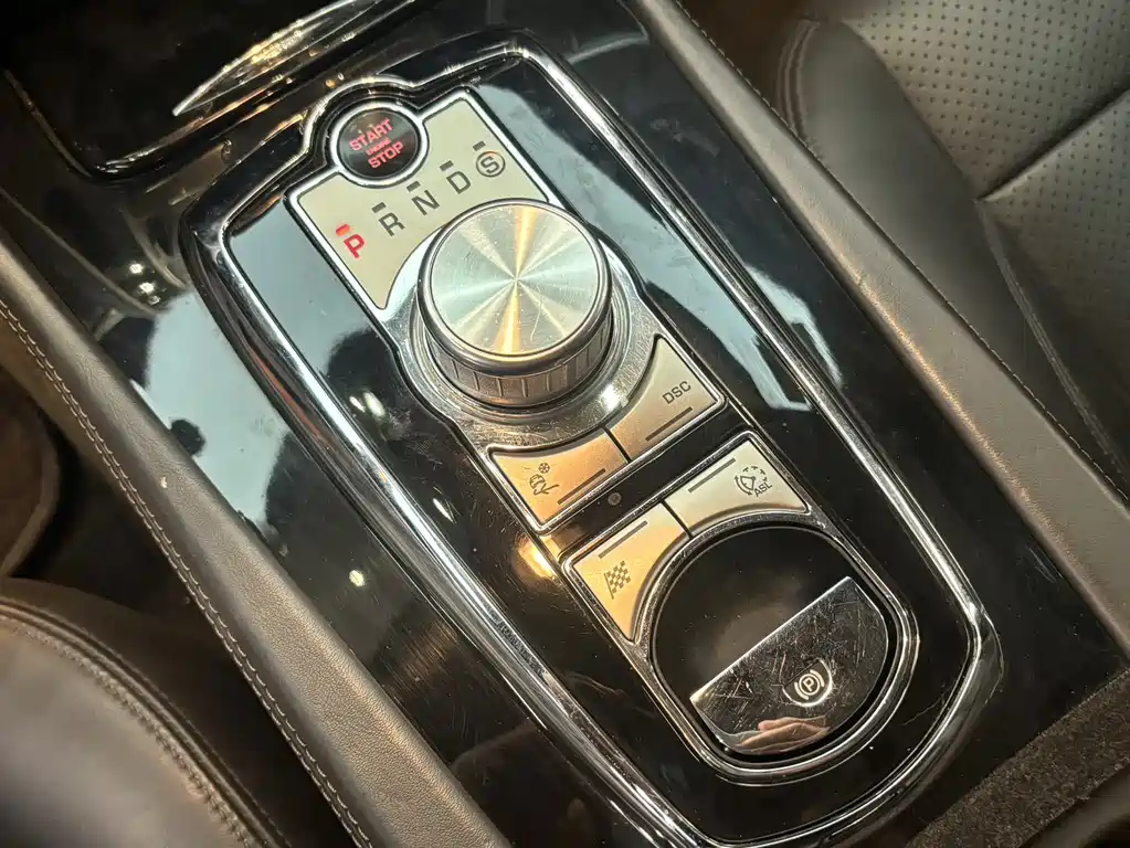 Jaguar XK — миниатюра 13