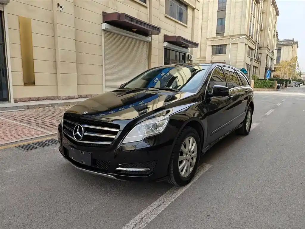 Mercedes-Benz R-Class 2017
