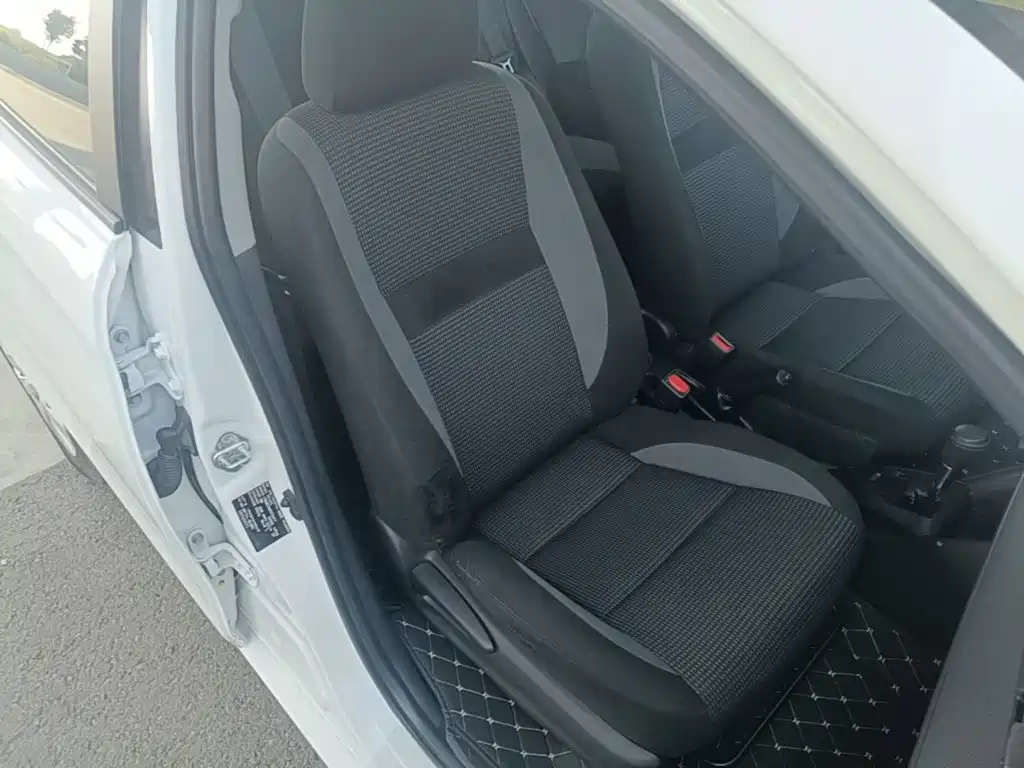 Toyota Vios — миниатюра 25