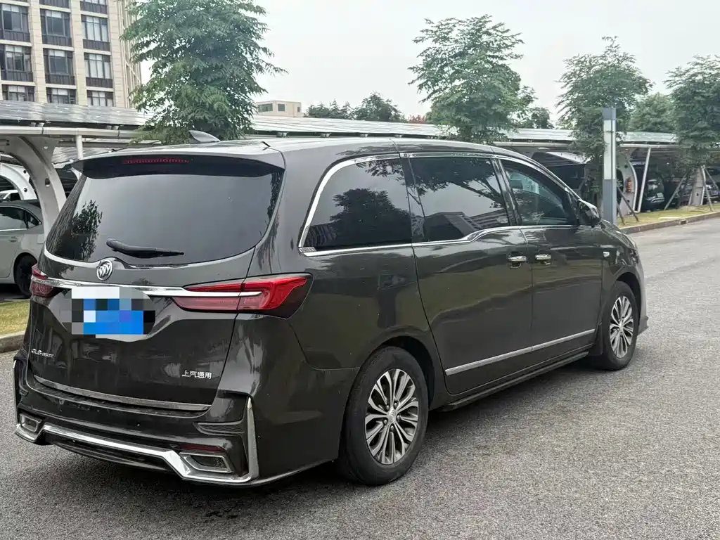 Buick GL8 — миниатюра 4