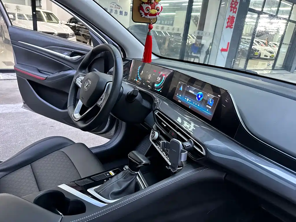 Changan Eado — миниатюра 18