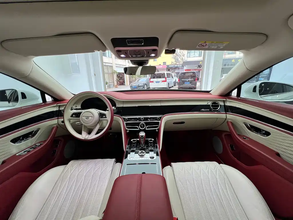 Bentley Flying Spur — миниатюра 5