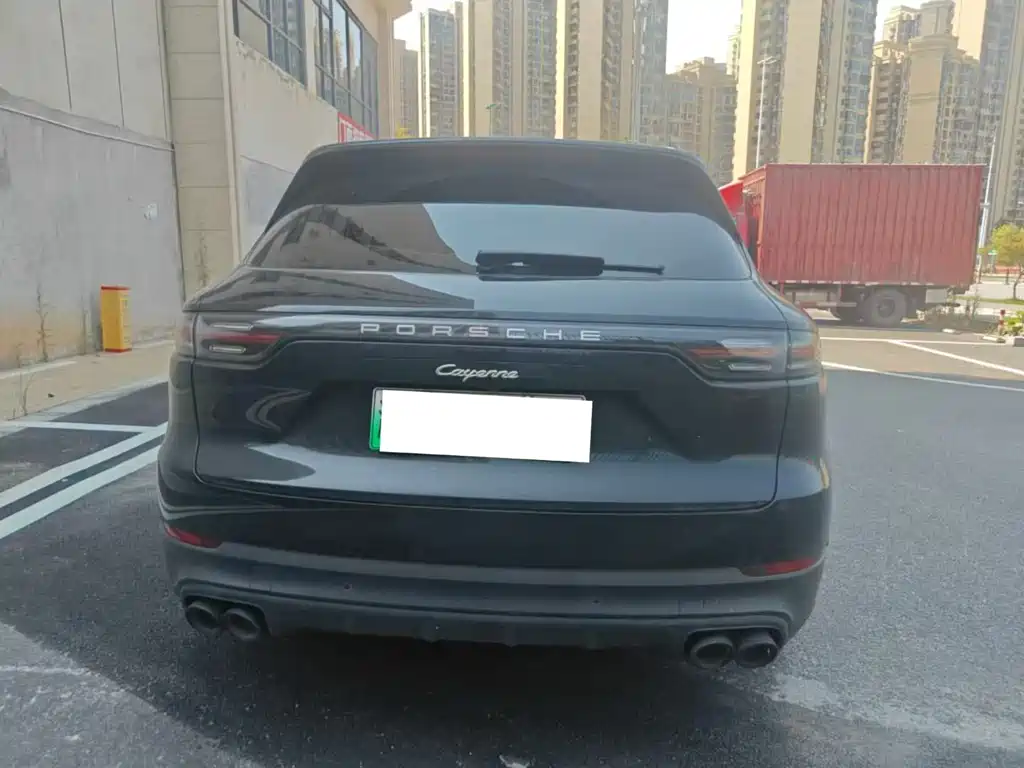 Porsche Cayenne Hybrid — миниатюра 3
