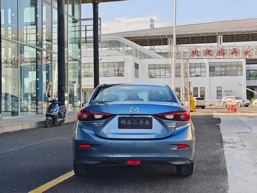 Mazda 3 Axela — миниатюра 8