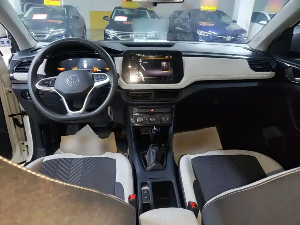 Volkswagen Tharu — миниатюра 10