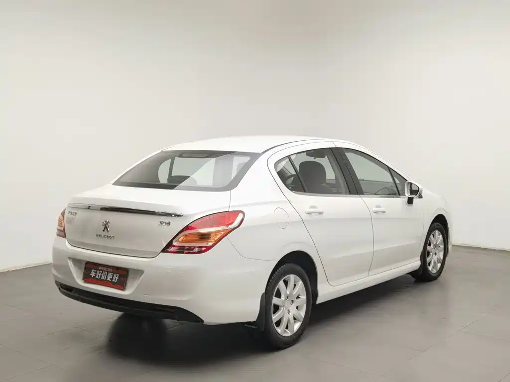 Peugeot 308 — миниатюра 2