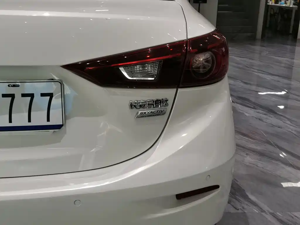 Mazda 3 Axela — миниатюра 22