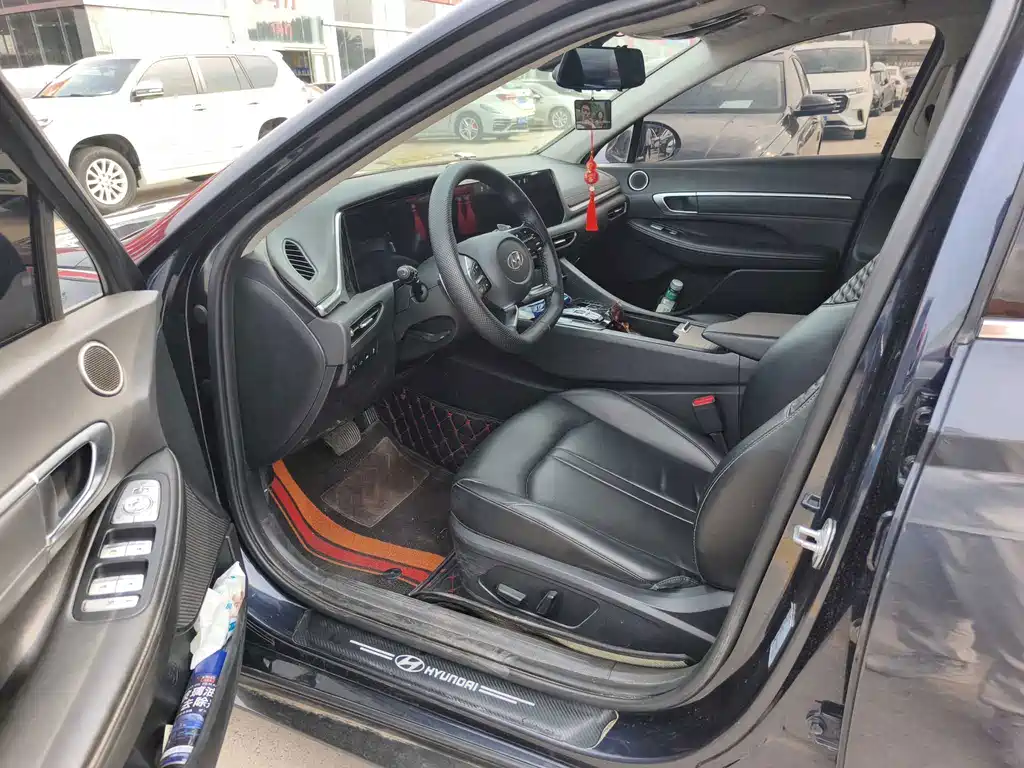 Hyundai Sonata — миниатюра 5