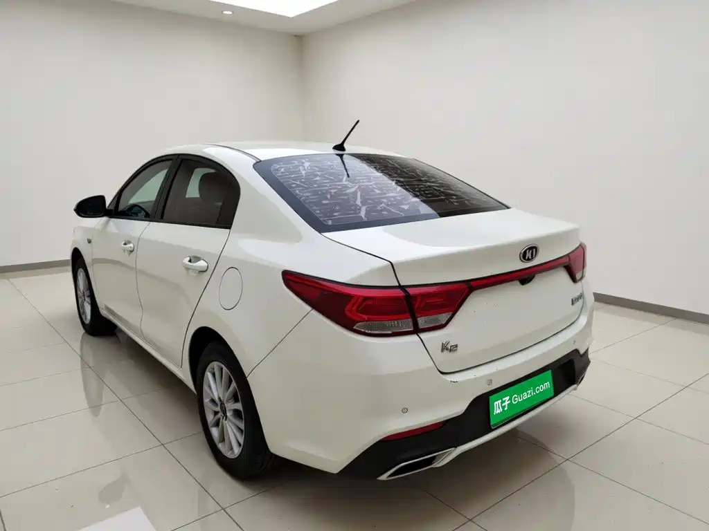 Kia K2 — миниатюра 4