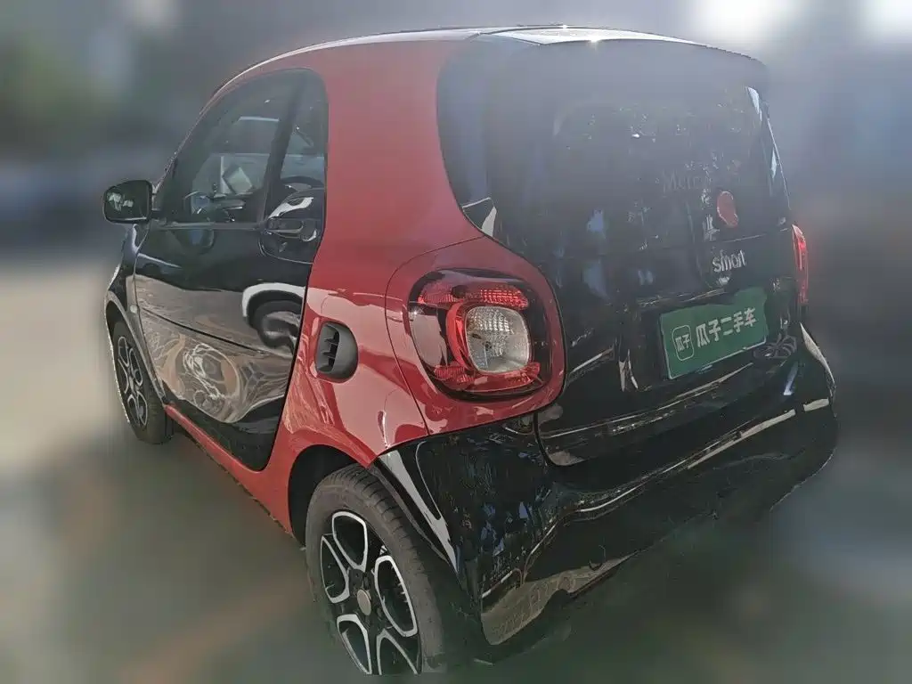 smart Smart Fortwo — миниатюра 6