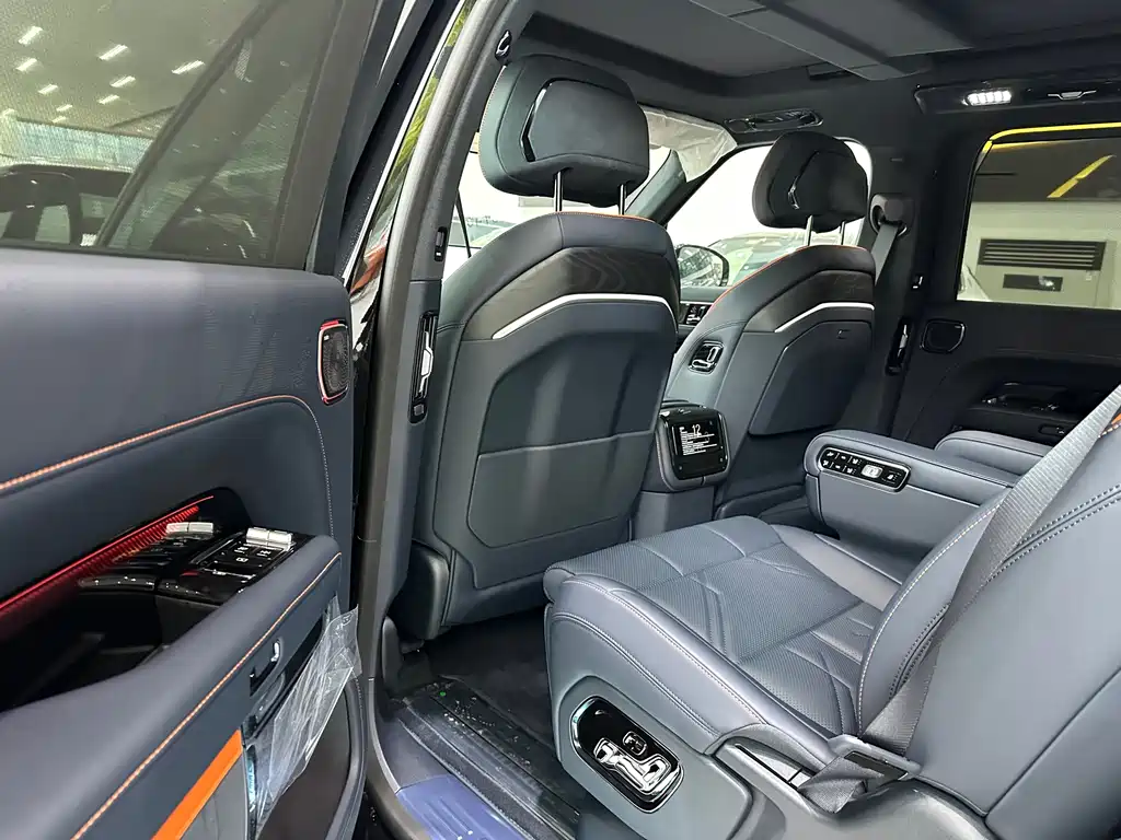 Zeekr 9X 2025 70kWh