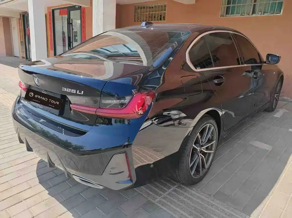 BMW 3 Series — миниатюра 6