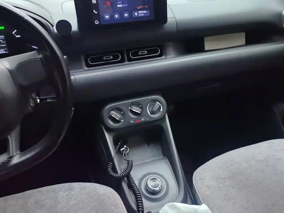 Wuling Hongguang EV — миниатюра 16