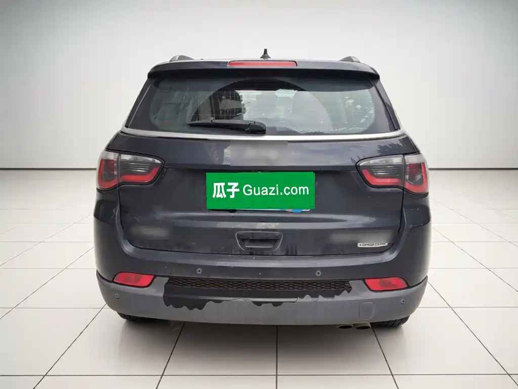 Jeep Compass — миниатюра 3