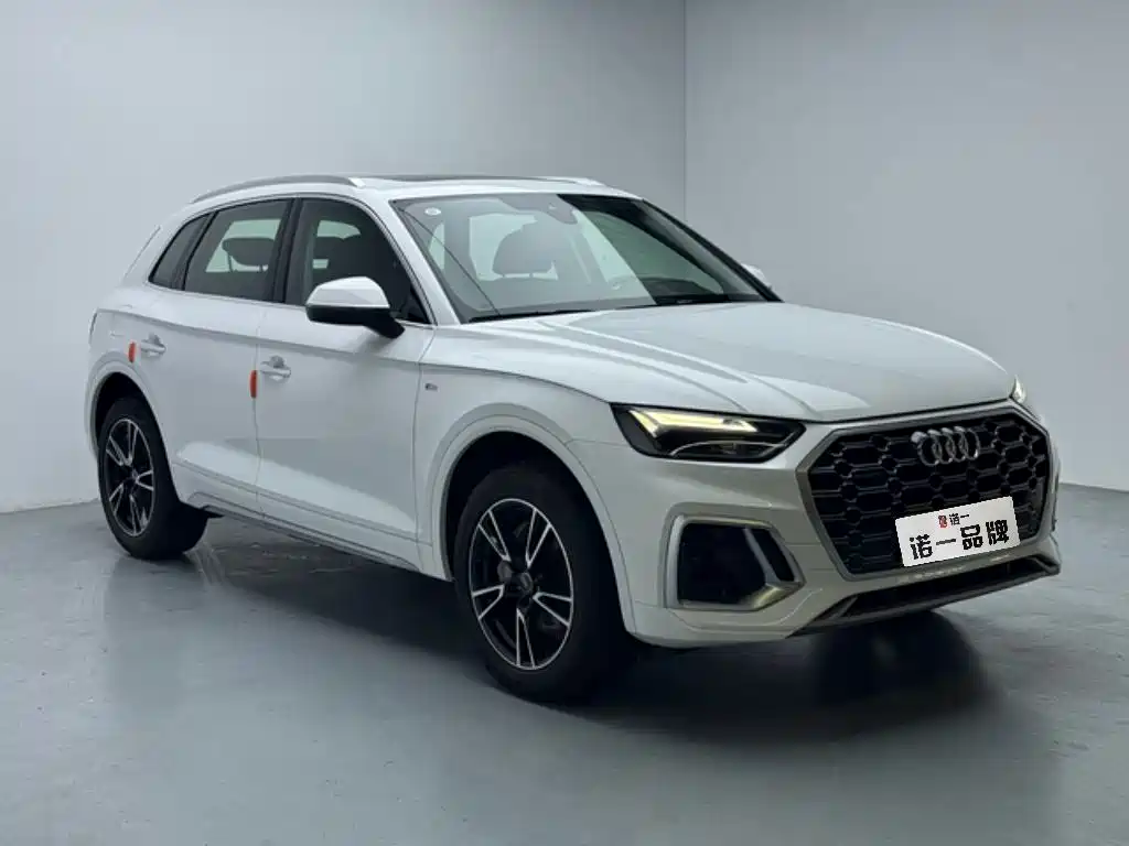 Audi Q5L 40 TFSI Fashion Dynamic Type, фото 3