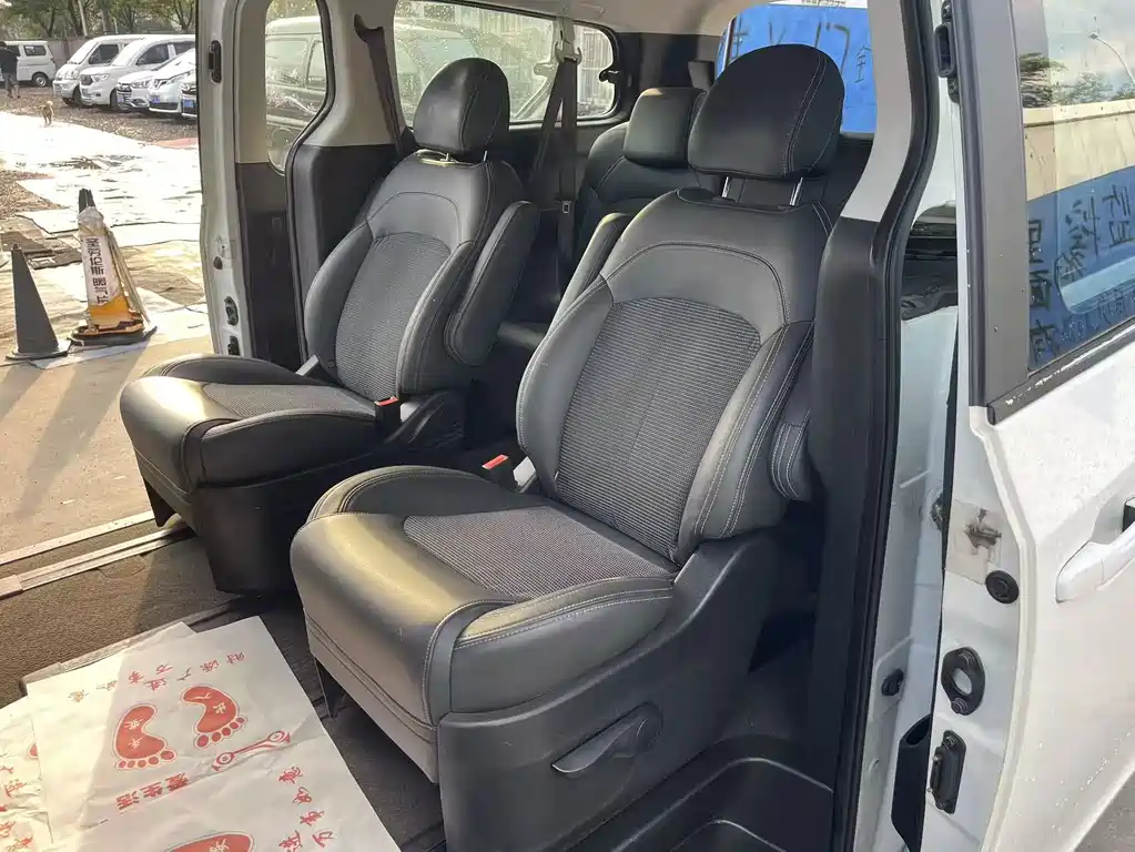 MAXUS G10 — миниатюра 8