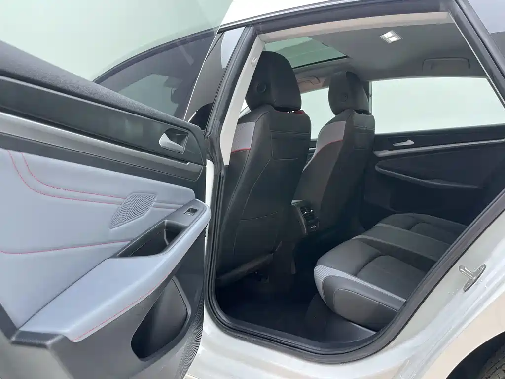 Volkswagen Lamando — миниатюра 18