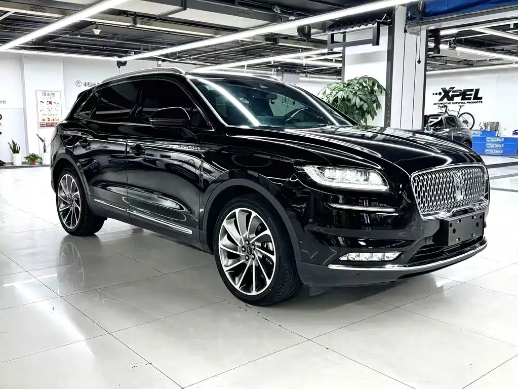 Lincoln Nautilus 2.7T 4WD Premium Shine Edition, фото 3