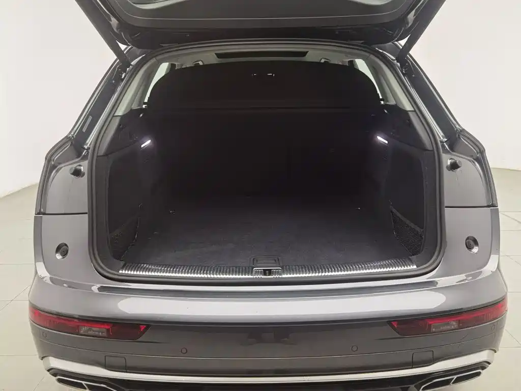 Audi Q5L — миниатюра 16