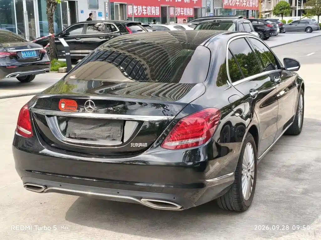 Mercedes-Benz C-Class — миниатюра 9