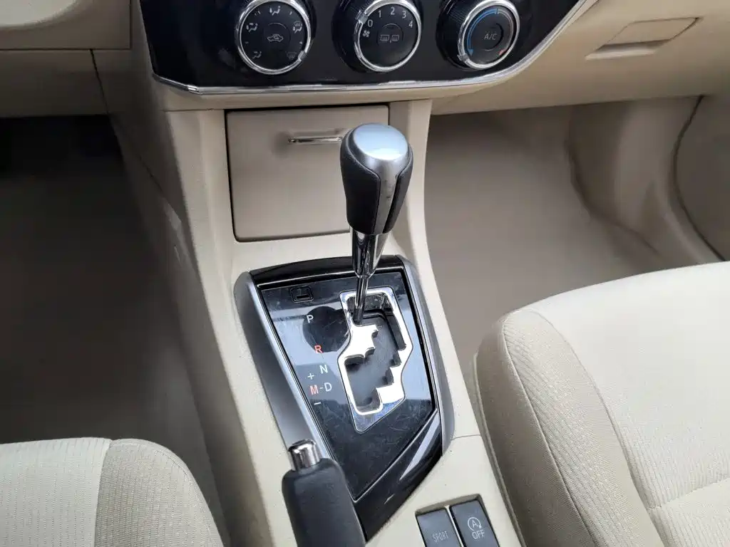 Toyota Corolla — миниатюра 13