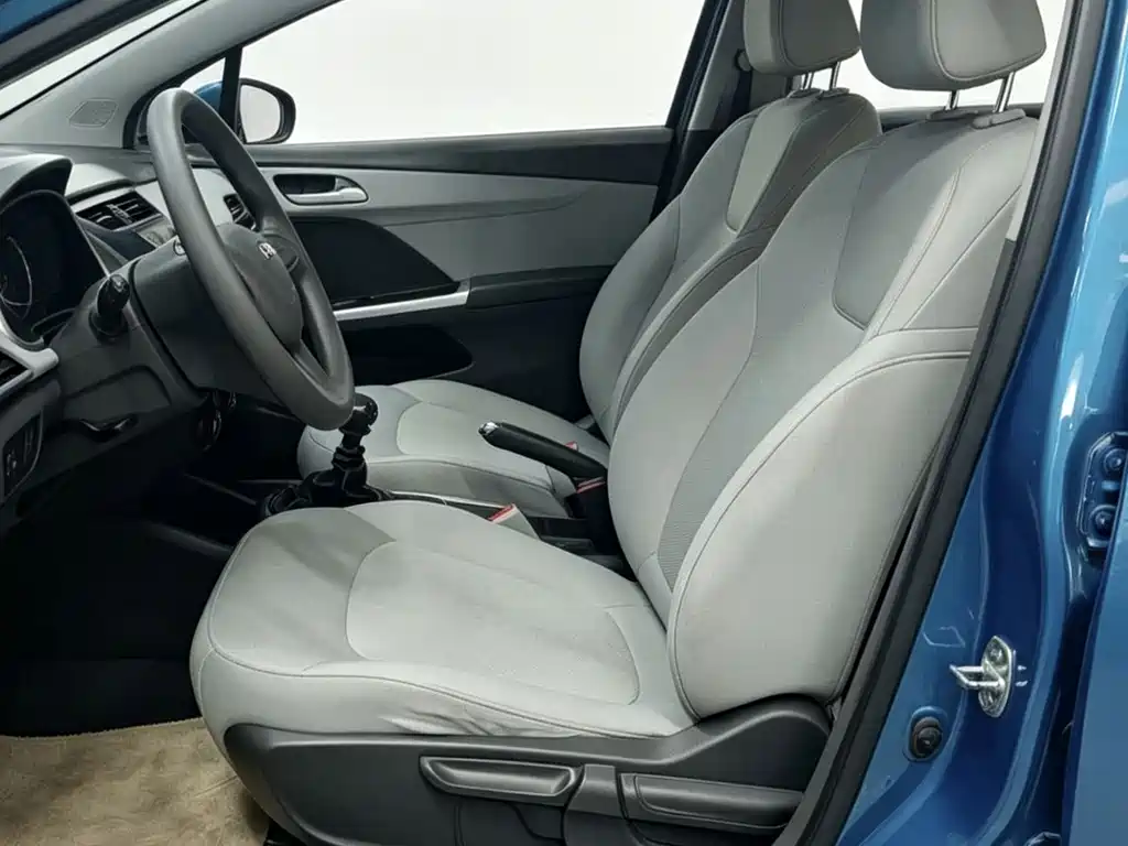 Chevrolet Lova RV — миниатюра 4