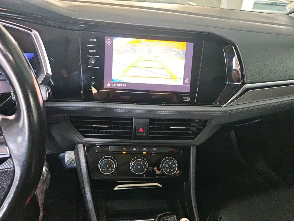 Volkswagen Sagitar — миниатюра 9