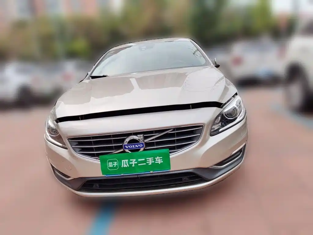 Volvo S60 — миниатюра 2
