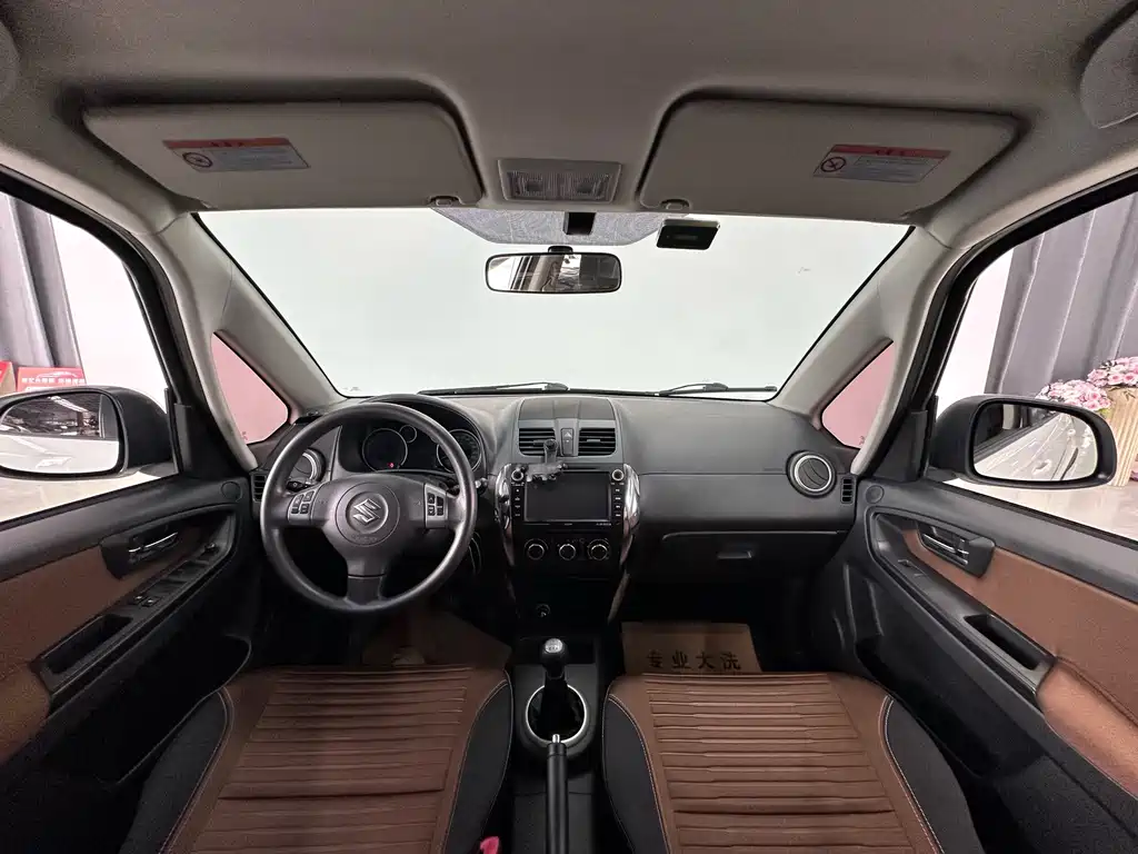 Suzuki SX4 — миниатюра 7