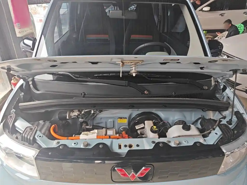 Wuling MINIEV — миниатюра 20