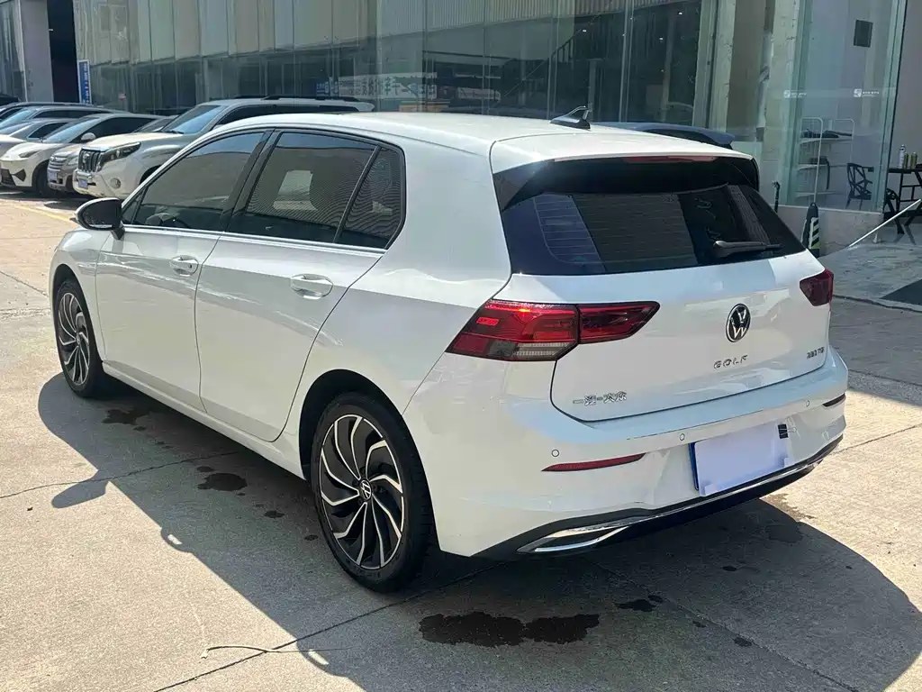 Volkswagen Golf — миниатюра 7