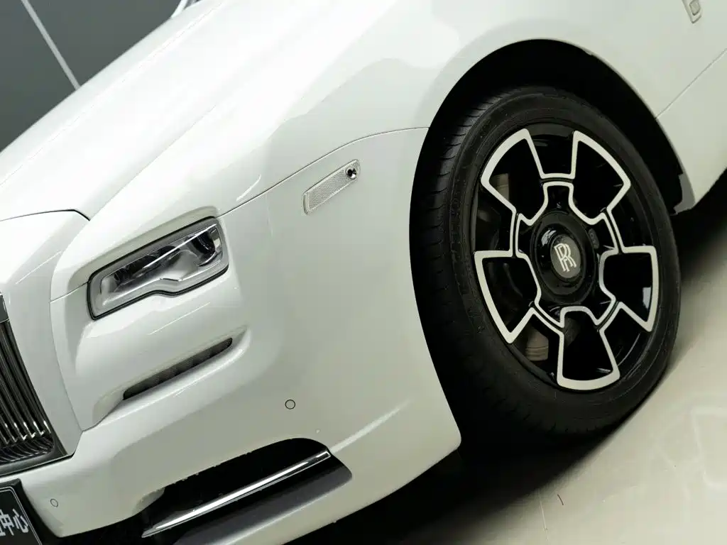 Rolls-Royce Wraith — миниатюра 3