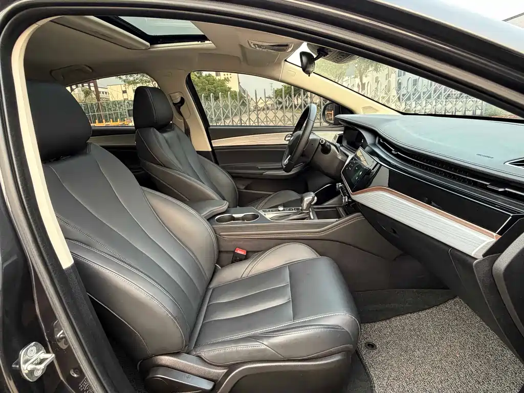 Chery Arrizo 5 PLUS — миниатюра 4